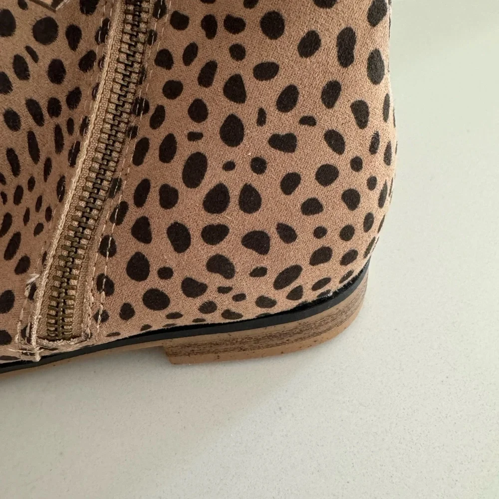 Girl’s boots leopard print booties big kid 3/4/5 cat and jack brown booties